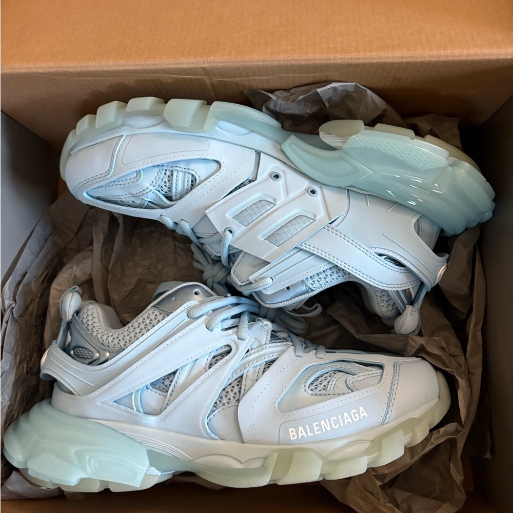 Balenciaga Track Clear Sole - Light Blue